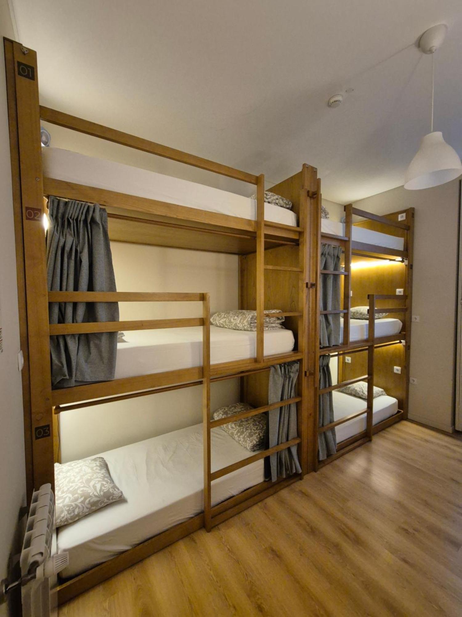 Hostel Sweet Swell